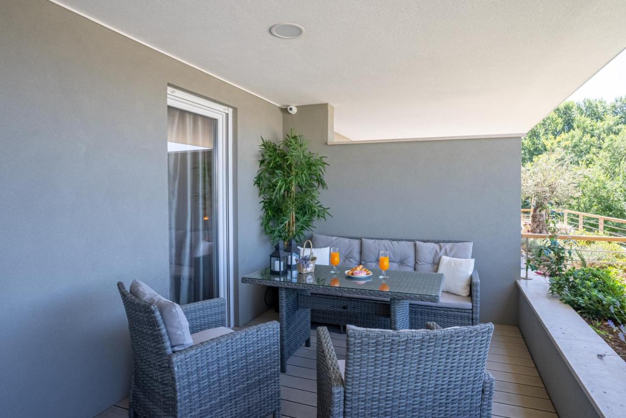 Morska Vila 6 Luxury Apartment Znjan Spalato Esterno foto
