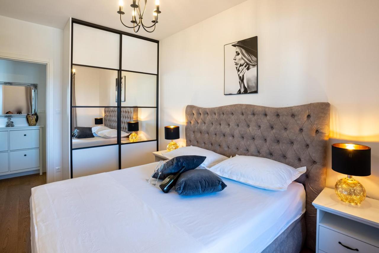 Morska Vila 6 Luxury Apartment Znjan Spalato Esterno foto